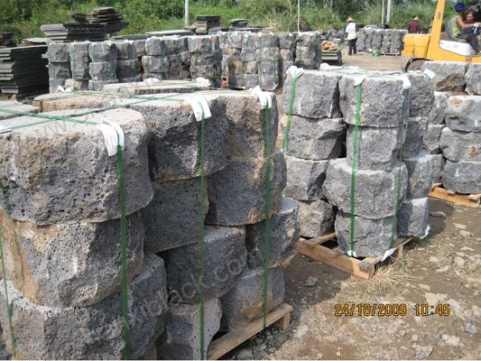 Product nameBlack Lava Stone-1011